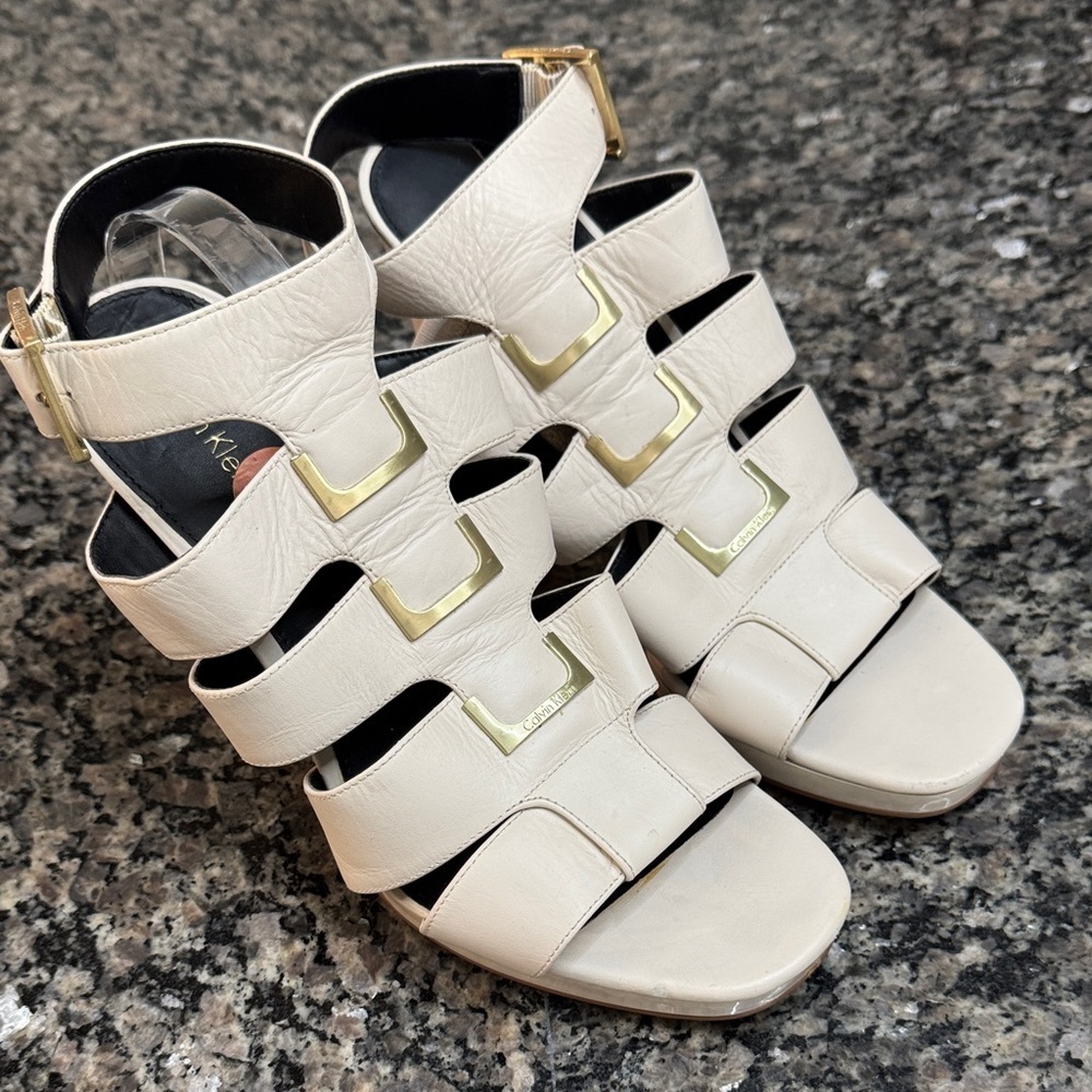 Calvin Klein White chunky Heels with Gold Accents EUC 11 - Picture 15 of 16